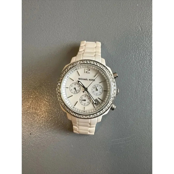 Michael Kors Women's Watch MK‎ 6079 Ivory Band Needs Battery - Picture 1 of 7